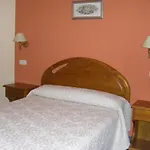 Casa Lacreu 3*