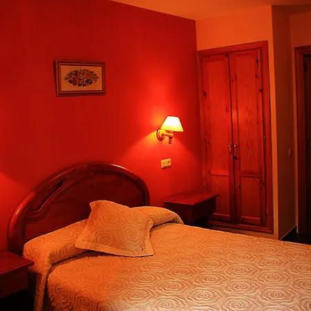 Casa Lacreu Pensión