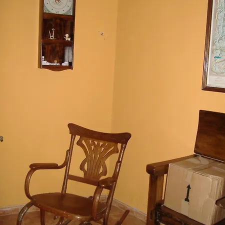 Casa Lacreu 3*