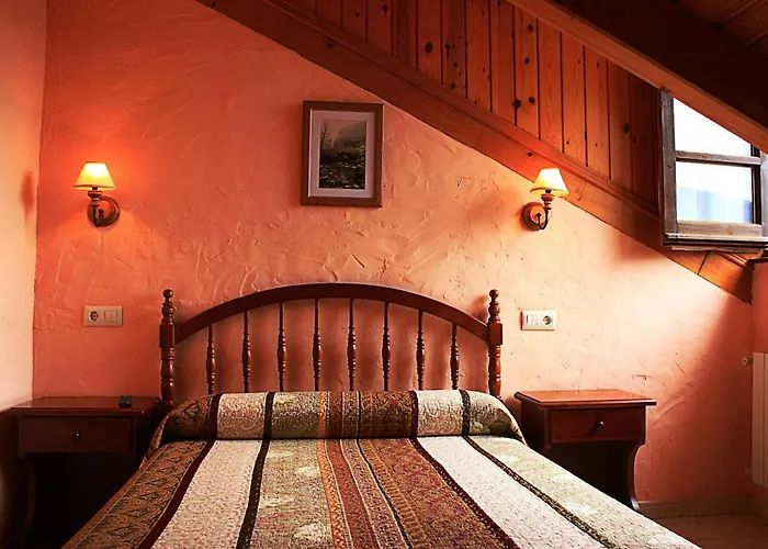 Casa Lacreu Guest house 3*