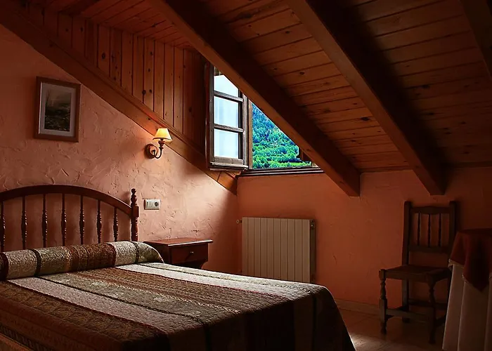 Casa Lacreu 3* Sahun